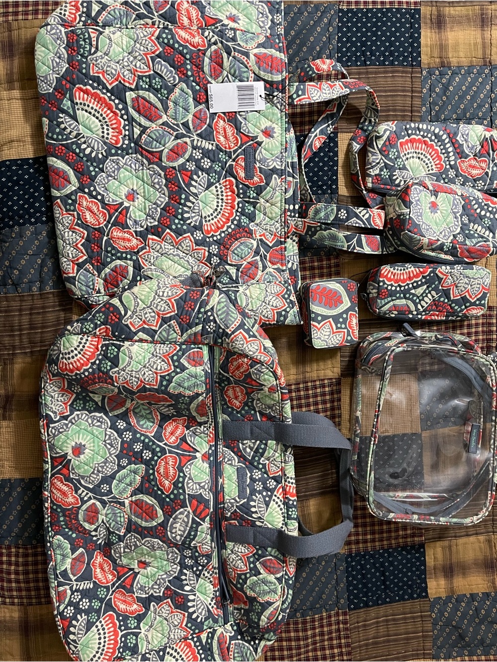 Vera Bradley Floral Quilted Travel Bag Set in Gray, Red & Green*LOT*